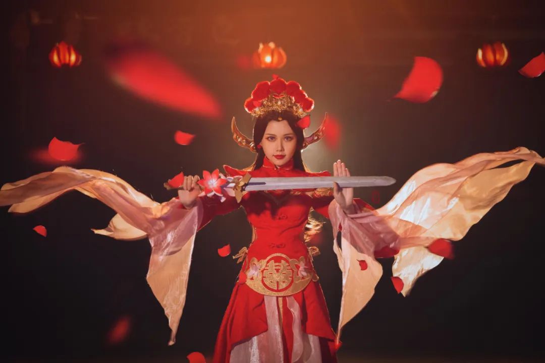 王者榮耀cos：絕美cos露娜一生所愛，仙女下凡，整個人都淪陷了