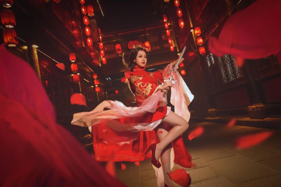 王者榮耀cos：絕美cos露娜一生所愛，仙女下凡，整個人都淪陷了