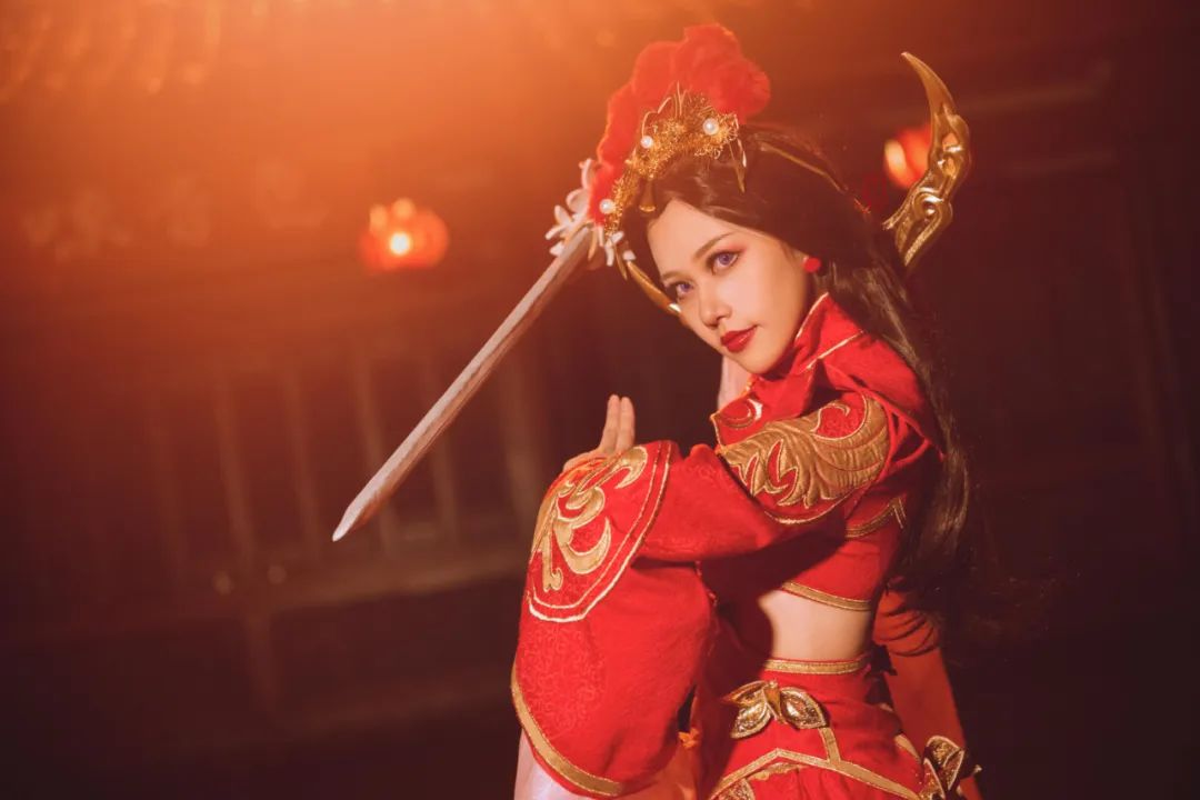 王者榮耀cos：絕美cos露娜一生所愛，仙女下凡，整個人都淪陷了