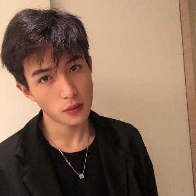 揮霍真性情的和平精英霸氣名字帥酷硬氣