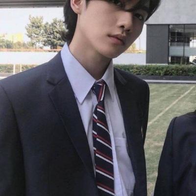 成熟帥氣的王者榮耀知名主播昵稱輕松駕馭