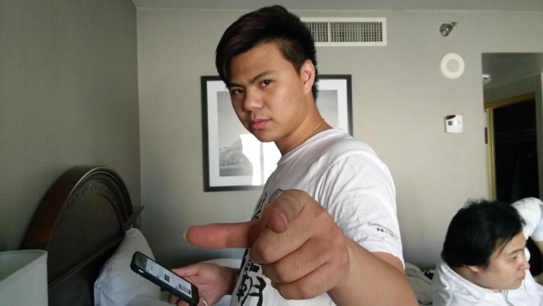 格斗游戲第一人！拳皇世界冠軍曾卓君到底有多強？