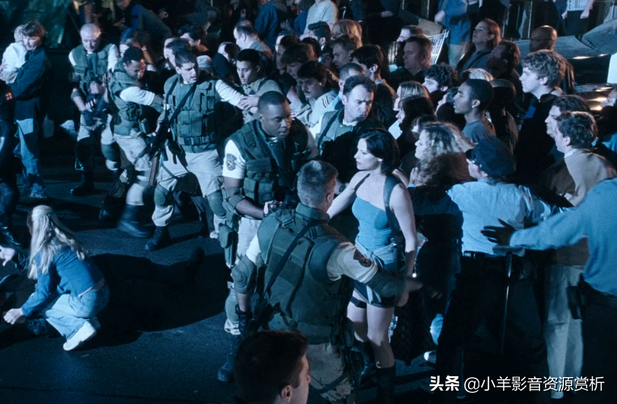 《生化危機2》巔峰之后逐漸跑偏 吉爾角色光芒完勝愛麗絲