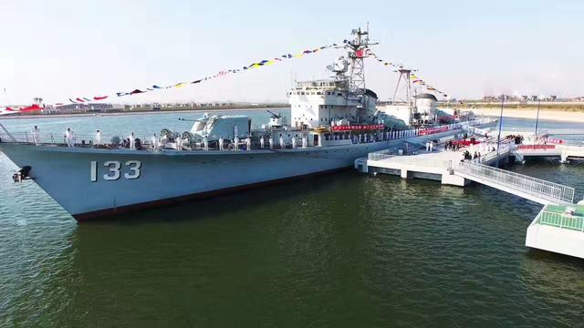 【碧藍航線】艦娘物語:歐若拉