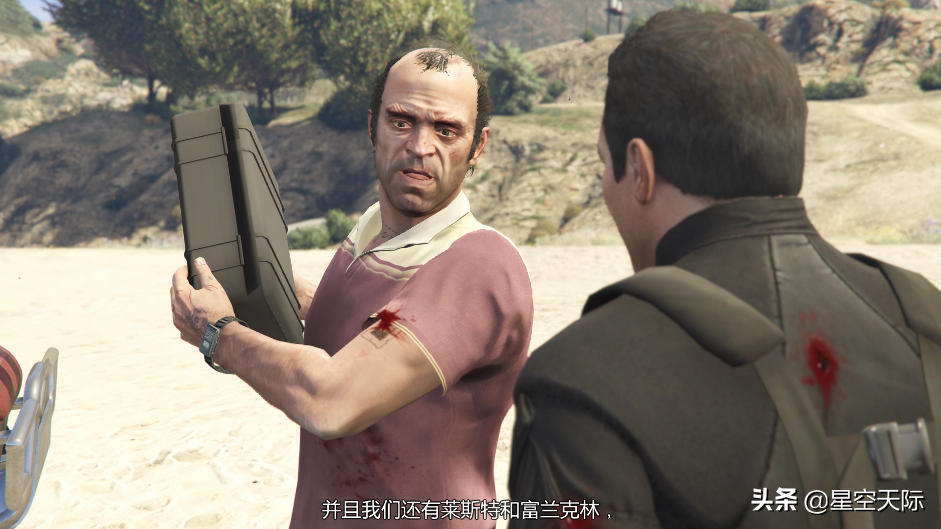 GTA5：任務讓崔佛開摩托車沖上火車，任務有點難，小星失敗好幾次