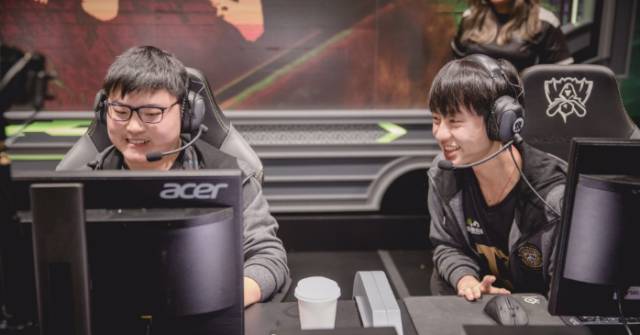 中國第一個LOL世界冠軍，盤點WE世界賽場的勝利與挫折