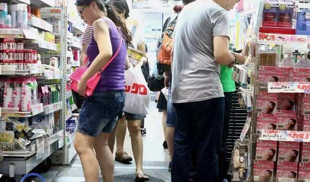 明虧暗賺！日本一家小店所有商品都免費拿，一年收入400萬