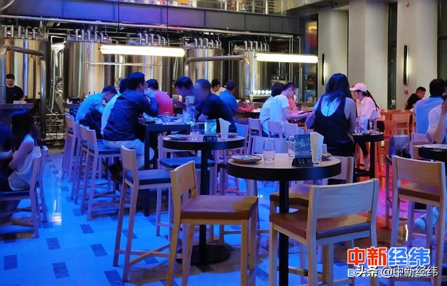 比普通啤酒貴十幾倍，“喝不起”的精釀啤酒值這個價嗎？