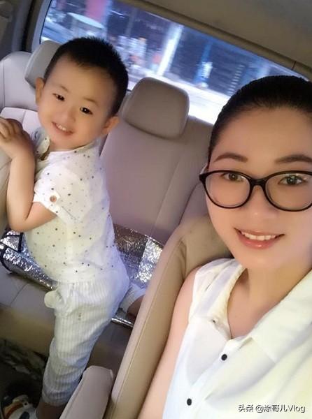 寶媽辭職在家帶娃無收入，在家做什么能賺錢？干貨告訴你
