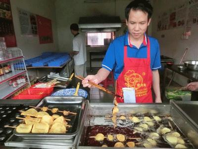 學校門口賣什么小吃好