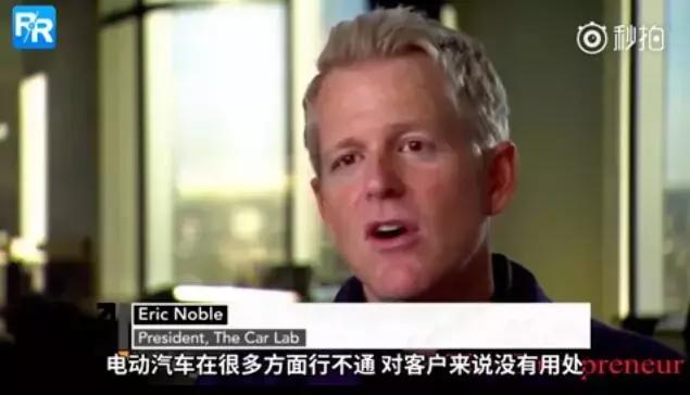 創業有多艱辛？連全球最牛CEO馬斯克在回顧時，當場淚崩