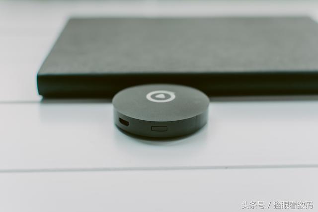 愛奇藝電視果3使用體驗評測 與電視自帶投屏和網絡盒子對比