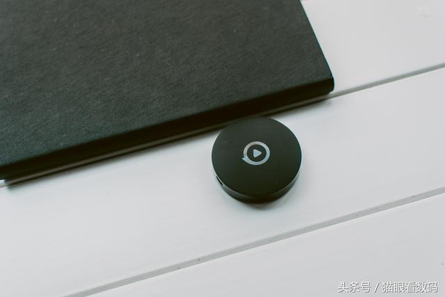 愛奇藝電視果3使用體驗評測 與電視自帶投屏和網絡盒子對比