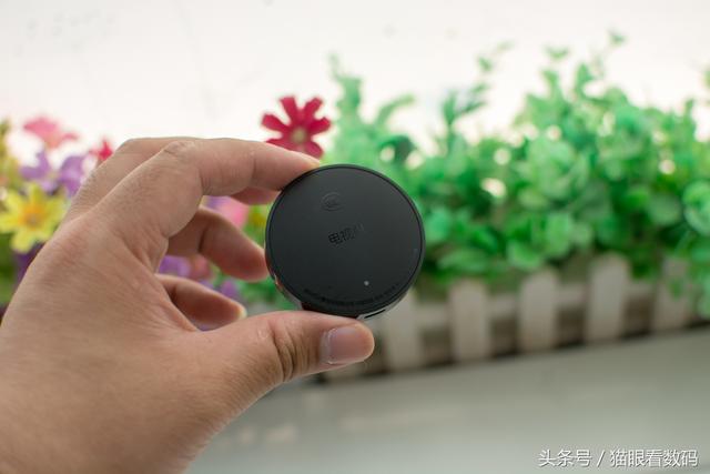 愛奇藝電視果3使用體驗評測 與電視自帶投屏和網絡盒子對比