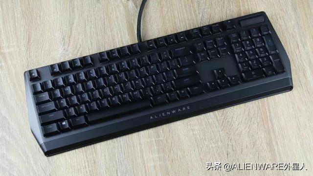 玩 · 機械鍵盤水洗還是機洗？這是個難題