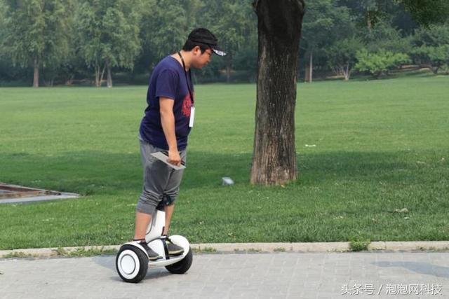 貴了1500元值得買嗎？小米九號平衡車Plus體驗