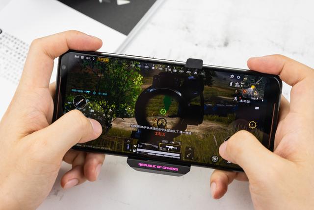 玩王者榮耀用什么手機好？2019年下半年三款頂級旗艦推薦