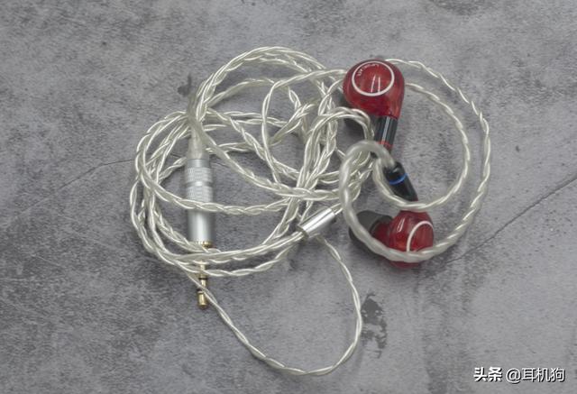 2019年世界精品耳機之千元系列，初燒至愛可以閉眼入的HiFi產品