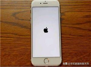 蘋果手機通訊錄突然沒了？這樣找一個都漏不掉
