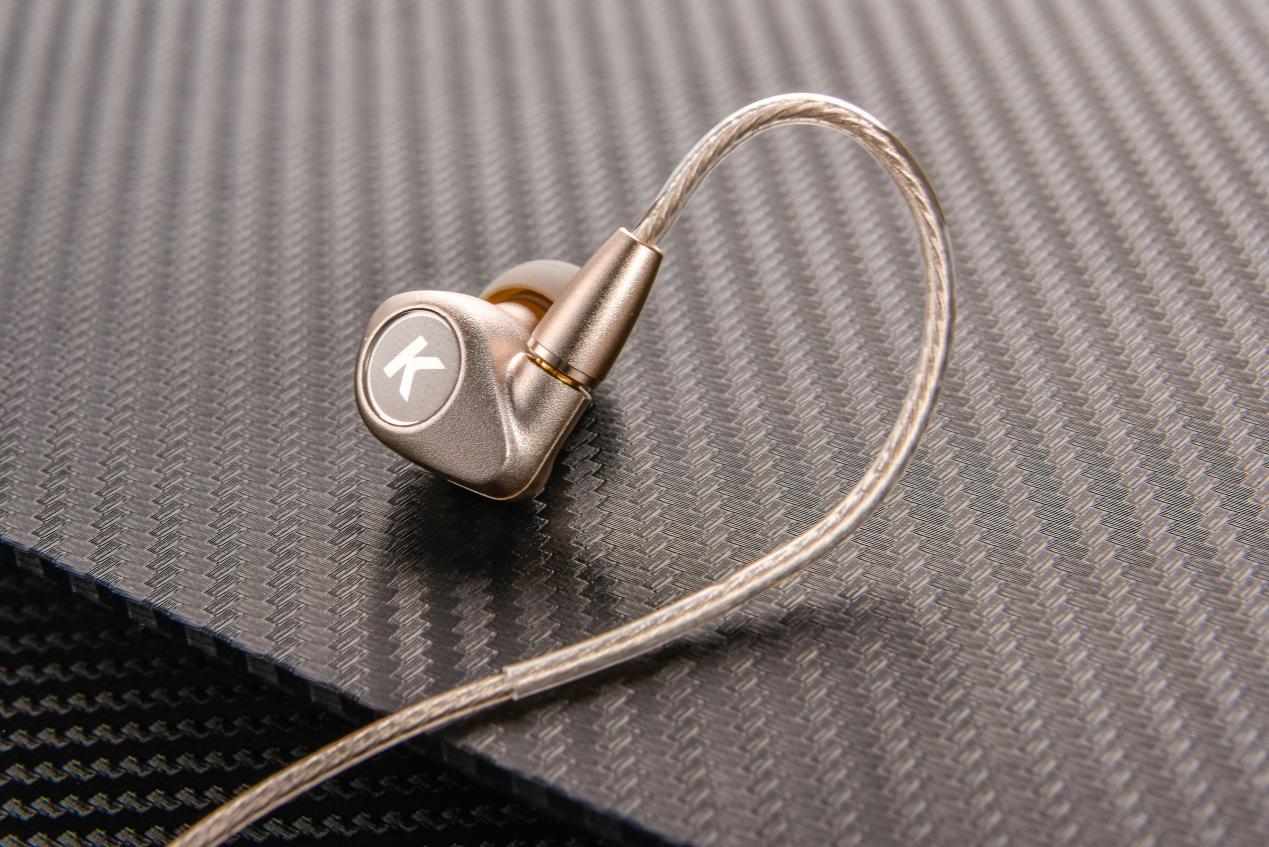 2019十大HiFi耳機，從音源、配置到輸出軟硬結合全程HiFi