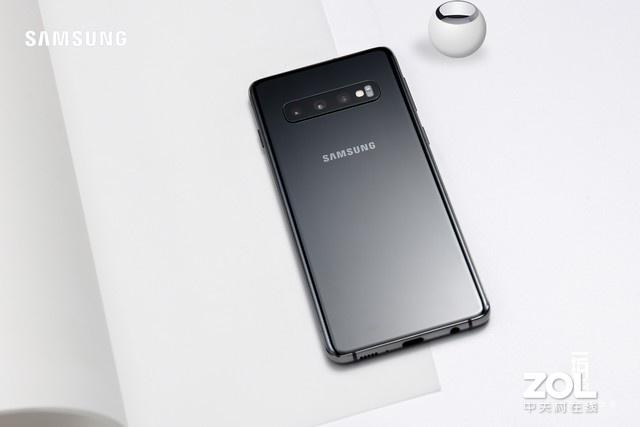 三星Galaxy S10 1000萬前置攝像頭 入手超值