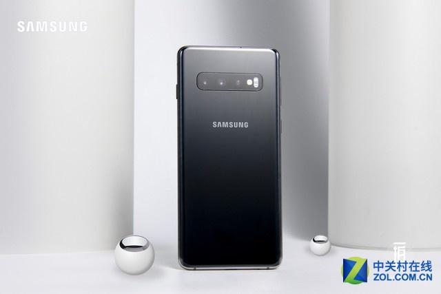 三星Galaxy S10 1000萬前置攝像頭 入手超值
