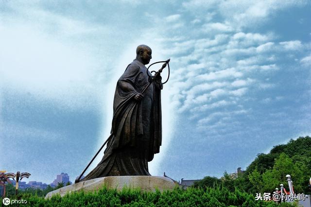 孫洪鶴：你靠什么賺錢？創業新人的系統思維，明確賺錢方向