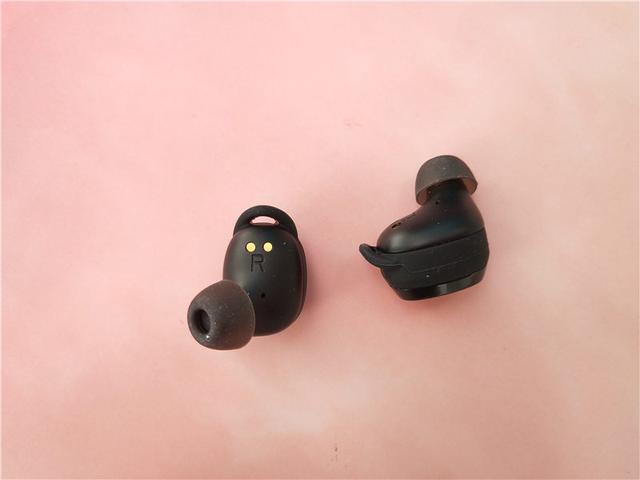 三款熱門藍牙無線耳機橫向對比誰是音質No.1