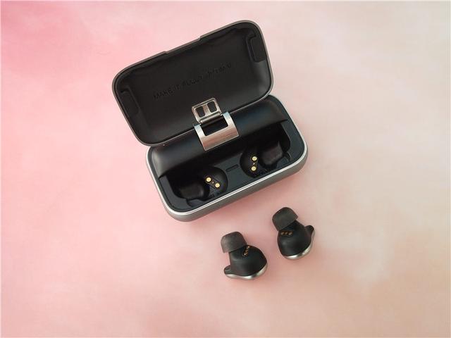 三款熱門藍牙無線耳機橫向對比誰是音質No.1