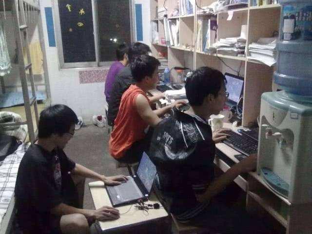 大學生市場怎么做？賺女大學生的錢