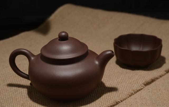 公司實時查看員工聊天記錄，竟然發現有這么多秘密！