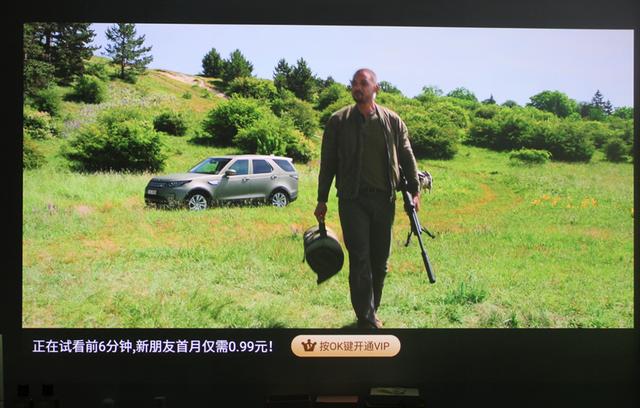 高端家用投影哪家強？極米H3 VS 堅果J9 對比分析評測