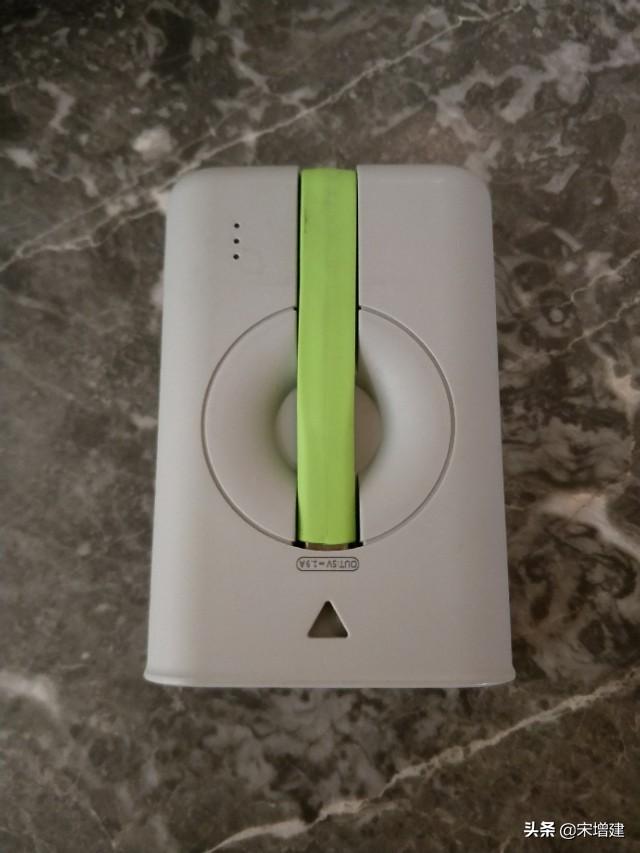 共享充電寶創新商業模式，主要用人送和收，美團和三電一獸可考慮