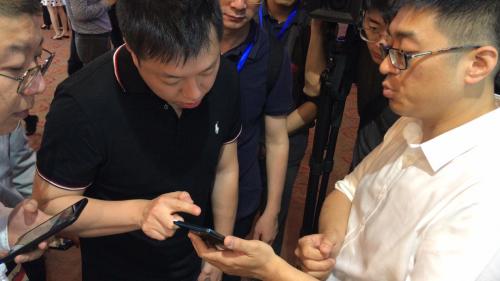5G下云盤上傳速度快快快！實測：傳輸速率600Mbps以上