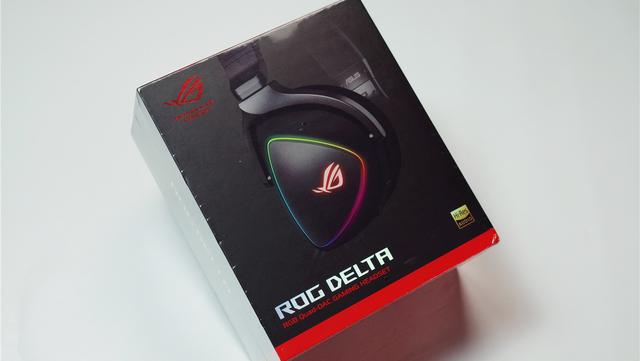 ROG新款游戲耳機發布，RGB真信仰