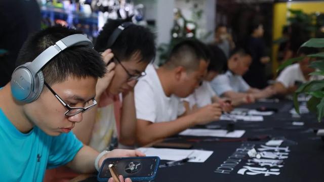 世界頂尖的25款藍牙耳機評測結果出爐！最適合你的是哪一款？