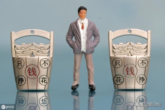 10個空手賺錢最快的方法，無敵干貨加實例，千萬不要錯過