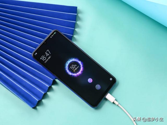 五款適合老年人的手機，128G大內存起步，6.99英寸大屏幕不眼花
