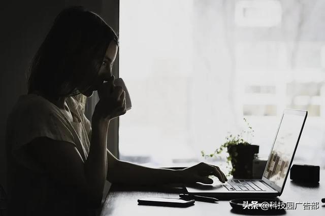 26歲，月入6萬：這屆年輕人，搞副業到底有多野？