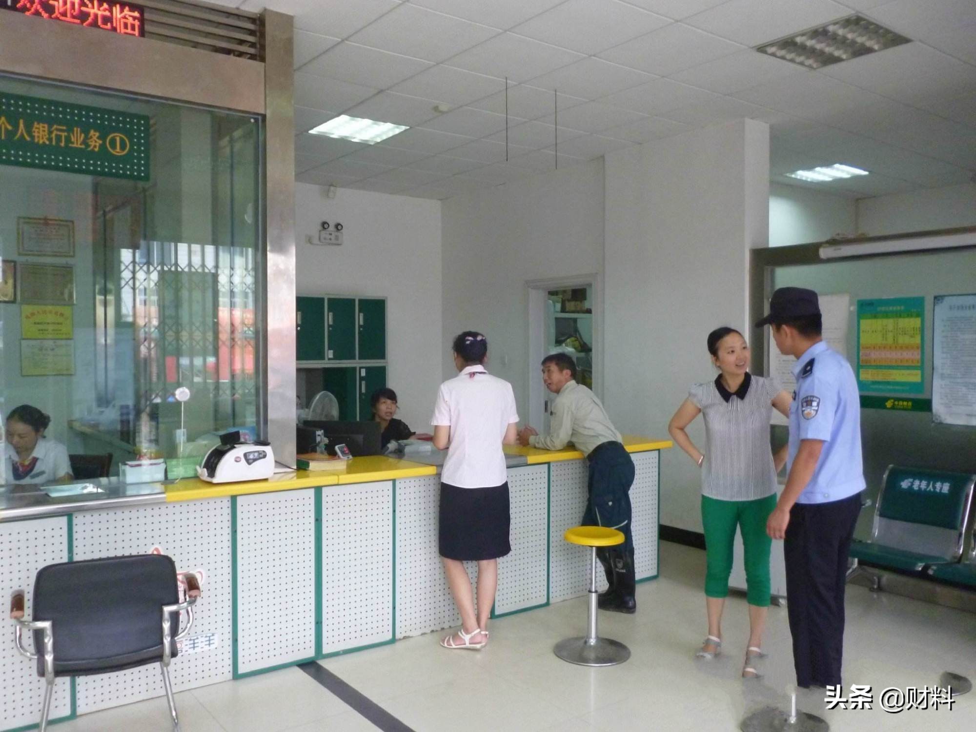 手握5萬現金，你將如何投資？理財專家：適合普通人的3種理財方式