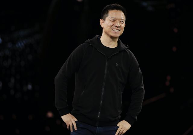 五年時間他從巔峰跌入谷底，賈躍亭是怎樣弄砸1700億生意的？