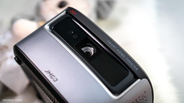 堅果J7S投影儀開箱體驗，1080P高清投影3899元值不值得買？