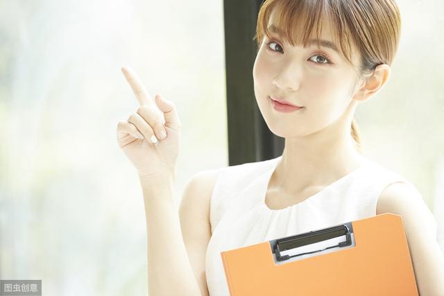 “做自媒體年入100萬，但我堅持了十年”我們先堅持行業3個月定律