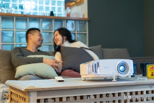 投影儀什么牌子好:多款家用投影機對比