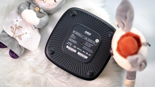 堅果J7S投影儀開箱體驗，1080P高清投影3899元值不值得買？