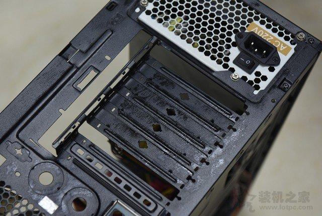 電腦清灰教程：電腦主機怎么清理灰塵？臺式電腦主機清理灰塵教學