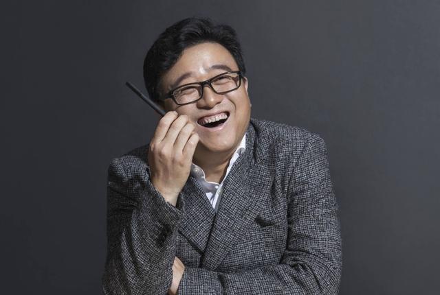 32歲成為中國首富，49歲擁有2000億，他說金錢給我的幸福感不到5%