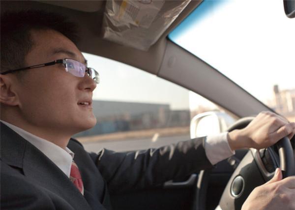 怎樣利用私家車賺錢？福利來了，再也不用死磕滴滴了！