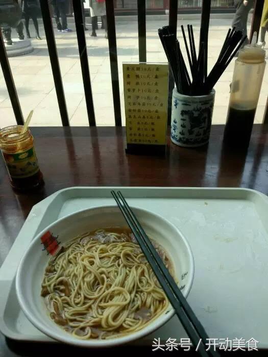城隍廟新玩法，傳統與現代交融的新年味！