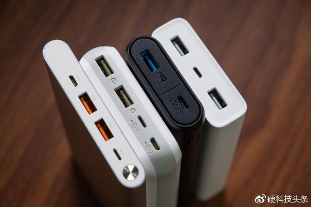 小米、Anker、摩米士等9大品牌10款大容量充電寶橫評 ，誰值得買